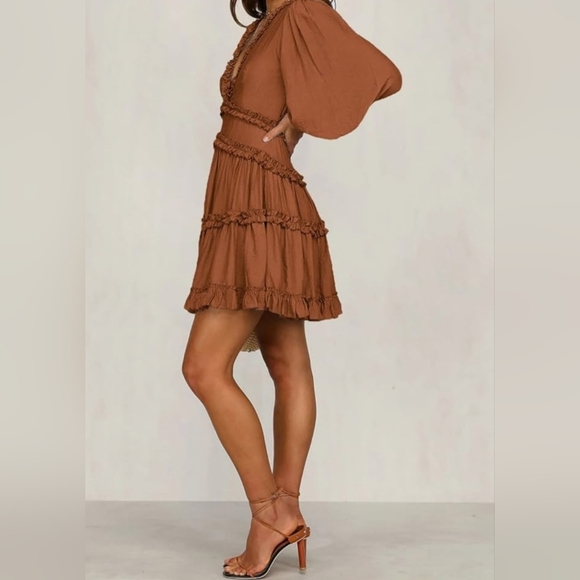 Dokotoo Womens Long Sleeve Open Back Mini #527 NWOT - Picture 10 of 11